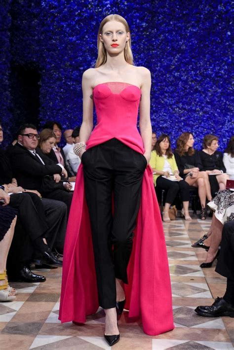 Raf Simonsdior Debuthaute Couture Aw 2012