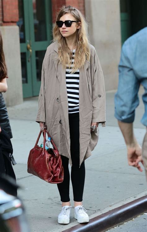Imogen Poots Out In New York City May Celebmafia