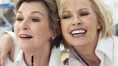 14 Exclusive Makeup Tips For Older Women From A Professional Makeup