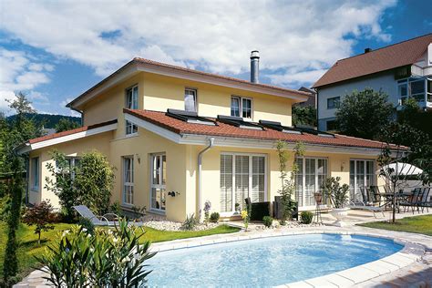 In den fast 70 jahren seit der gründung hat gussek haus über 17.000 häuser gebaut. Bungalow / Landhaus - Wallis - Ein Fertighaus von GUSSEK HAUS