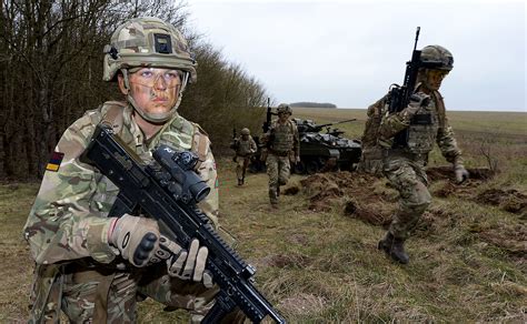 All British Armed Forces Roles Now Open To Women The British Army