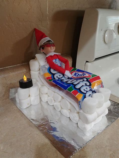 Elf On The Shelf Marshmallow Bed I Just Bought Those Too Elvis I