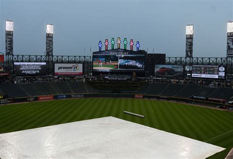 Cleveland Indians Vs Chicago White Sox Game Enters Rain Delay Sunday