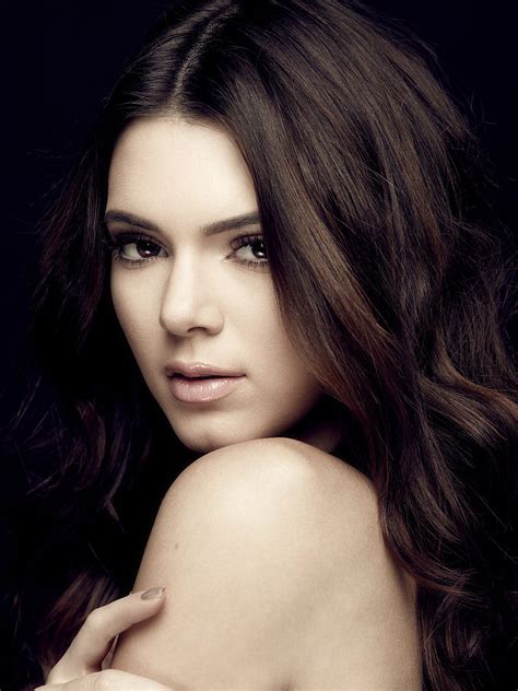 Kendall Jenner Women Brunette Long Hair Dark Hair Face Portrait