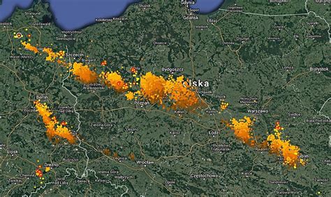 Dziś, o godzinie 11.00, zapalił się węgiel transportowany do bloku 14 w elektrowni. Idzie burza. Wokół Bydgoszczy już grzmi | Tygodnik Bydgoski