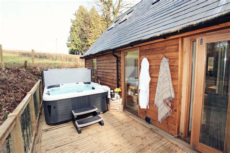 22 Dog And Pet Friendly Lodges With Hot Tubs Uk 2023 Best Lodges With