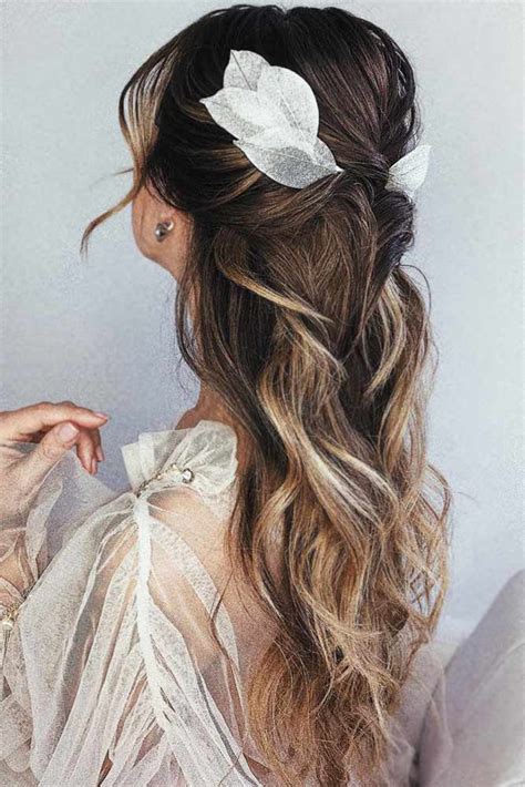 29 Half Up Half Down Prom Hairstyles Easydecor