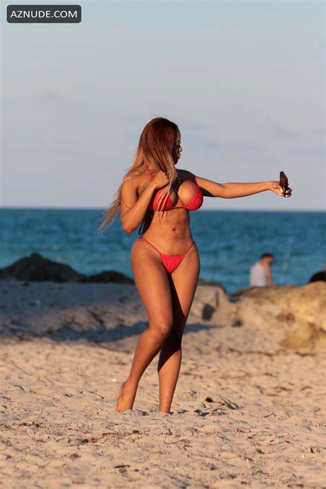 Moriah Mills Sexy Red Bikini At The Beach In Miami Aznude