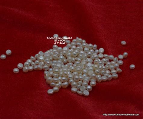 Kishore Motiwala Freshwater Button Shape Loose Pearl At Rs 6858gram