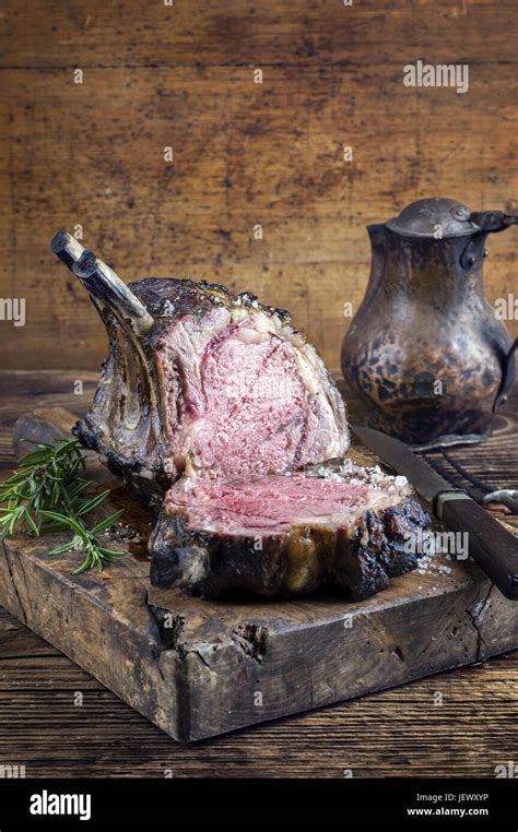 Dry Aged Barbecue Cote De Boeuf Stock Photo Alamy