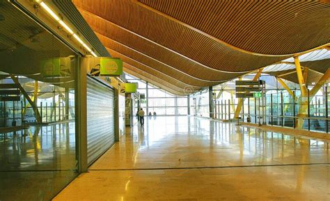 Interior Corridor Of Madrid Barajas Airport T4 Editorial Stock Image
