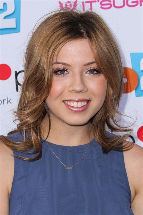 Jennette Mccurdy At Rio 2 Premiere At Night Under The Stars Hawtcelebs