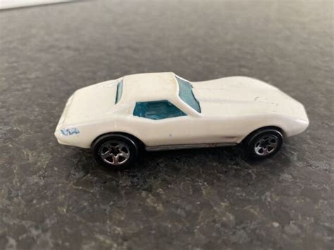 Hot Wheels Mattel Custom White 1975 Corvette Stingray Good Condition Ebay