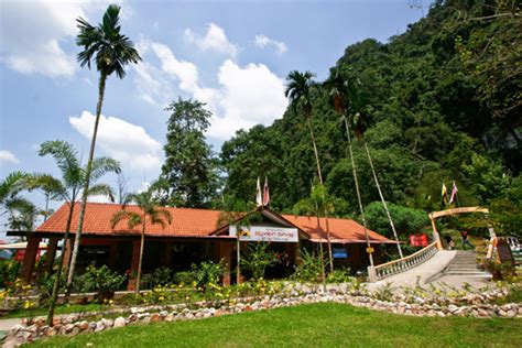 Interesting Places In Malaysia Gua Tempurungperakmalaysia
