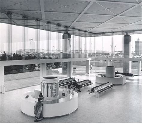 Im Peis Jfk Terminal 6 Sundrome Stands No More Jfk Modernist
