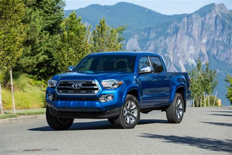In addition to the overhead and side airbags, knee airbags are also provided in tacoma for the driver and front passengers. 2016 Toyota Tacoma Review