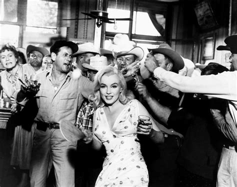 The Misfits 1961 Best Marilyn Monroe Movies Popsugar Entertainment