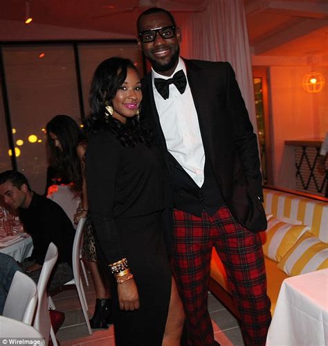 Welcome To Yugotee S Blog Be Inspired Wedding Bells At Last Miami Heat Star Lebron James