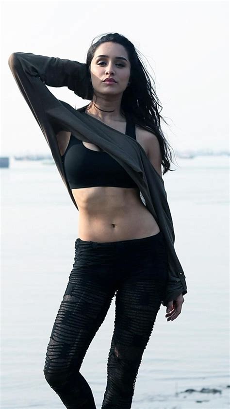 2160x3840 Shraddha Kapoor Sexy Sony Xperia Xxzz5 Premium Hd 4k