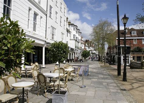 The Pantiles In Spring Royal Tunbridge Wells Places To Visit Towns