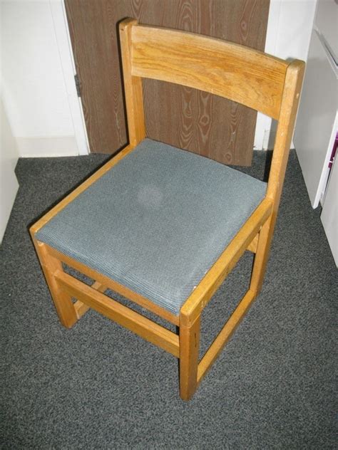 You're stuck in a dorm room with boring dorm room furniture. Pin by Chair Design Collection on Folding Chairs | Dorm ...