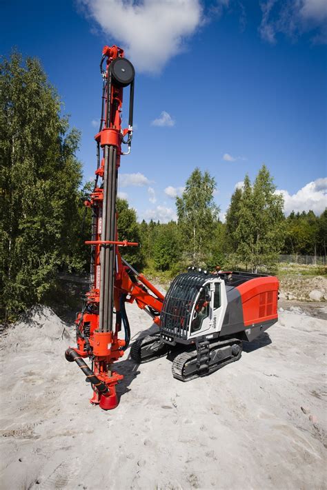 Sandvik Leopard DI550 Series | Traxxon Rock Drills