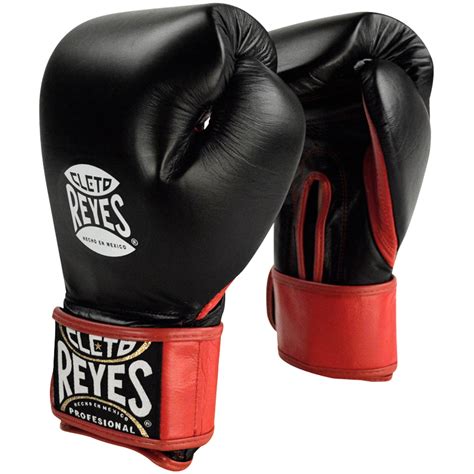 Cleto Reyes Extra Padding Leather Boxing Training Gloves 16 Oz
