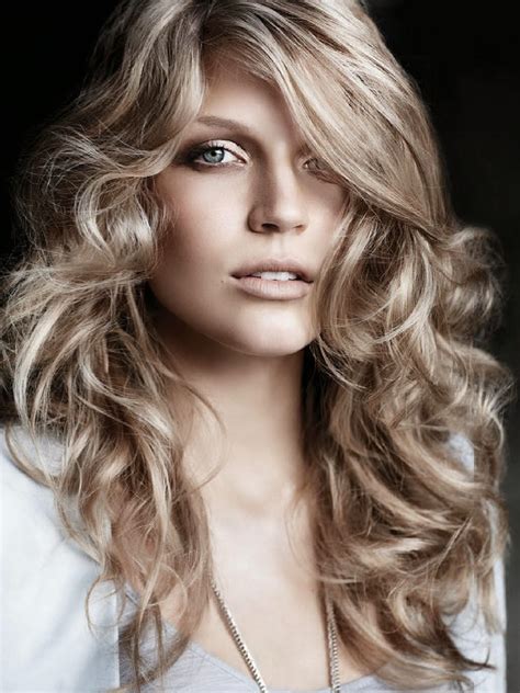 Hairstyles For With Long Hair Hair Long Hairstyles Layers Style Styles Sehat Bugar Dan Ceria