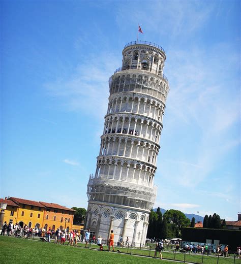Explore The World Leaning Tower Of Pisa