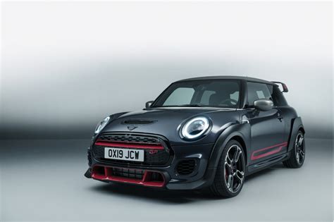 2023 Mini Cooper Review Ratings Specs Prices And Photos