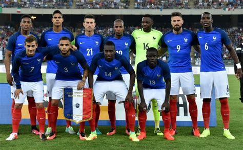 Retrouvez gratuitement et en exclusivité tous les replay, videos, exclus et news de l'équipe de france sur tf1. Equipe de France: la liste des 23 pour le Mondial de ...