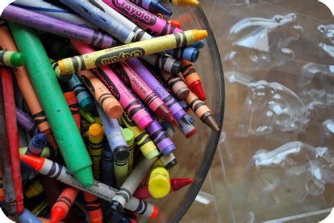 Chez Beeper Bebe: Recycled Crayons