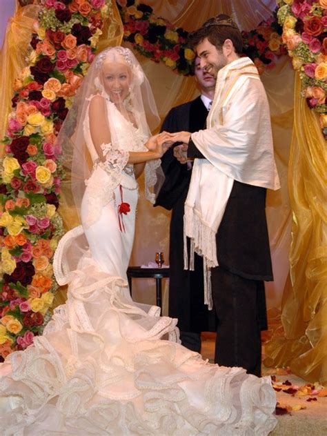 The Celebrity Weddings Blog Marriage Made Christina Aguileras Relationship Stronger