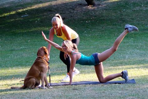 Kimberley Garner Working Out In A Park Porn Pictures Xxx Photos Sex Images 3229738 Pictoa