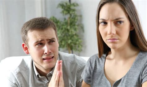 5 signs your ex wants to get back together