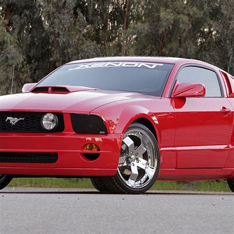 Outfitting your ride has never been easier. Xenon® - Ford Mustang GT 2005-2009 Body Kit