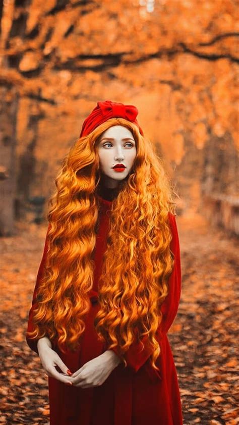 visita il nostro sito lilith her hair gorgeous lady gothic alternative