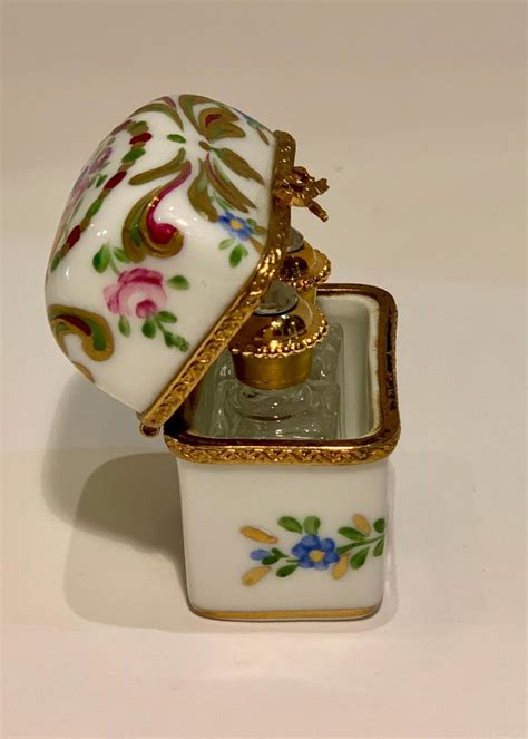 Delightful Limoges France Peint Main Porcelain Box And Two Perfume