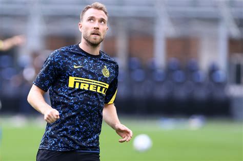 Christian eriksen wins the milan derby in the 97th minute inter advance to the inter ceo marotta to @skysport: Inter Mailand: Christian Eriksen im Tausch mit Donny van ...