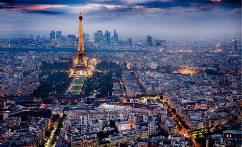 Who who europe country overview. 5 themes of Geography Paris, France