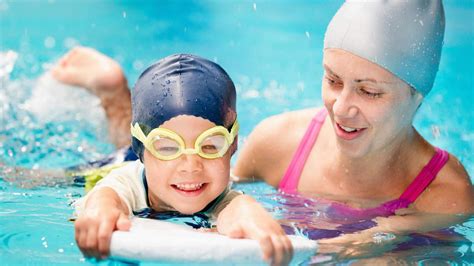 How To Teach Kids To Swim Safely Teach Kids To Swim How To Teach Vrogue