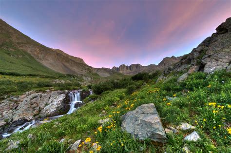 The climb up handies is quite nice scenery and the summit is noted for its. The Extraordinary Beauty of the American Basin | Colorado ...