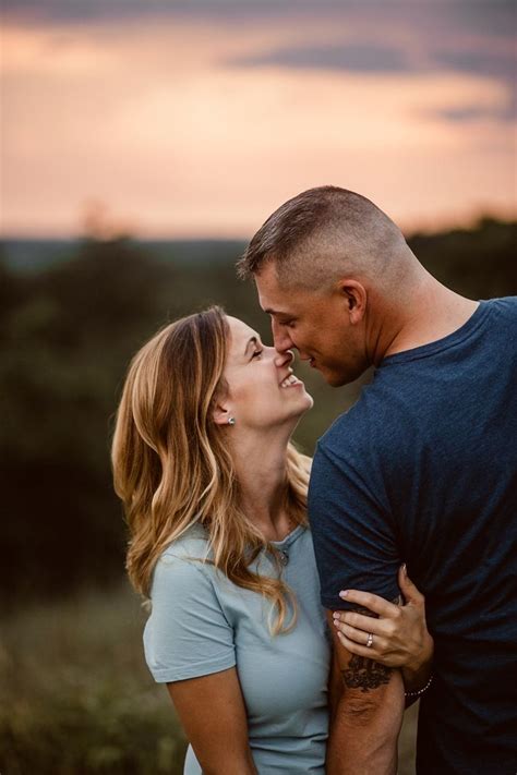 Pin By Amy Crissy On Anniversary In 2020 Photo Poses For Couples Engagement Pictures Poses