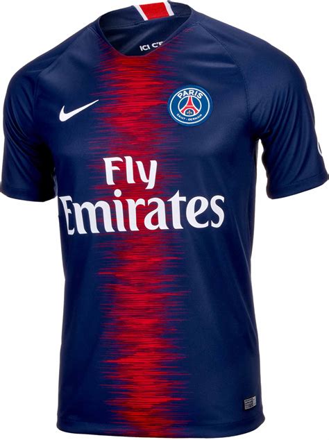 Der platzstürmer fragt zlatan nach dessen trikot und bekommt es tatsächlich geschenkt! Paris Saint Germain Trikot 201819