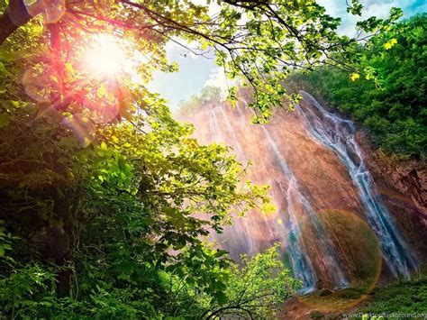 Beautiful Views Of Spectacular Waterfalls Hd Desktop Wallpapers 7