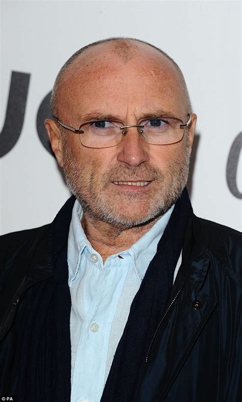 Die phil collins big band, die phil collins als bandleader und drummer auf die beine stellte, ist überdies mit einigen ausgewählten coverversionen zu hören, etwa miles davis' milestones und eine. Phil Collins Networth | Celebrity Net Worth