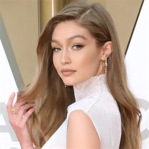 Gigi Hadid Exclusive Interviews Pictures And More Entertainment Tonight