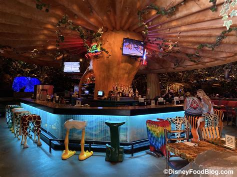 Review Is Rainforest Cafe In Disney Worlds Animal Kingdom A Roar Or A