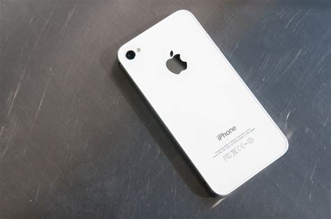 Apple Iphone 4s Thoroughly Reviewed