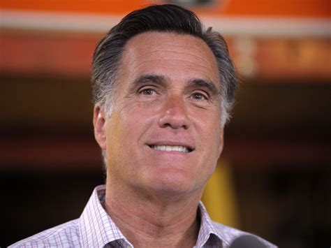 Obama Lags Behind Romney In Fundraising Cbs News